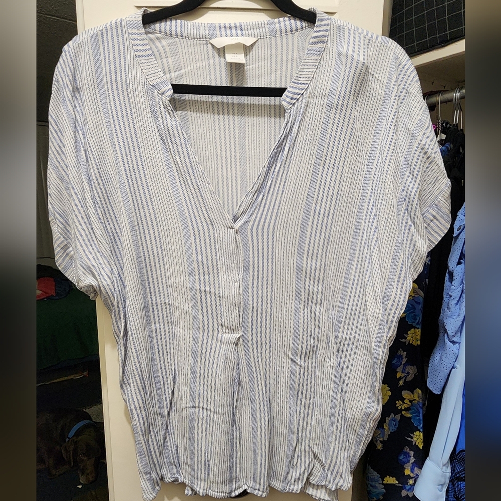 H&M Viscose top - Picture 2 of 10
